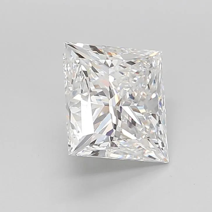 3.01ct Princess Lab Grown Diamond (Colour E, Clarity VVS2, IGI Certified)